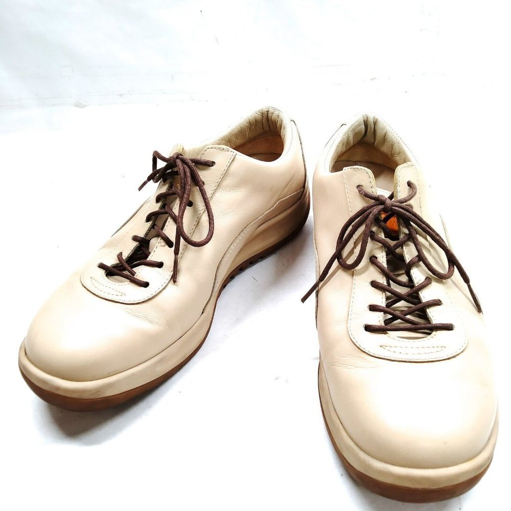 Auth Louis Vuitton Sneakers Women Beiges Leather (Calf) #60741L55 - Picture 1 of 9